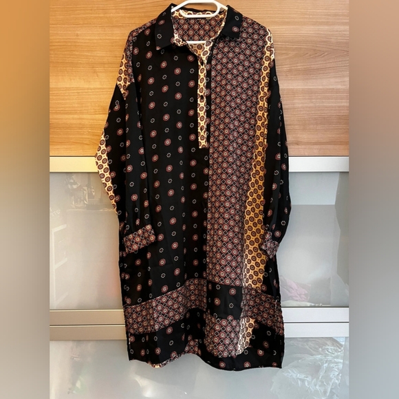 Zara Black and Red Floral Pattern Top - Picture 1 of 6
